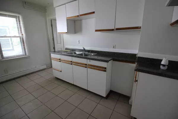 Westland, MI 48186,28951 Powers Street