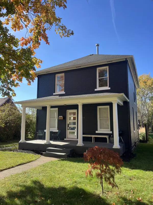 Three Oaks, MI 49128,614 Magnolia Street