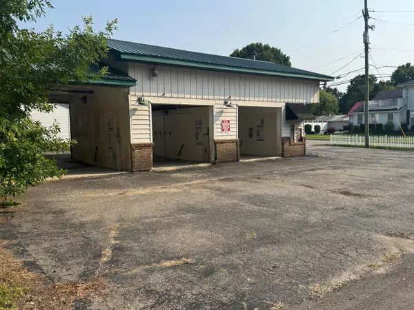 Clinton, MI 49236,202 E Michigan Avenue Avenue