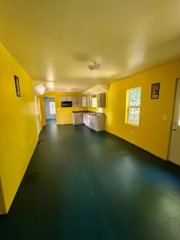 Burr Oak, MI 49030,427 E Main Street