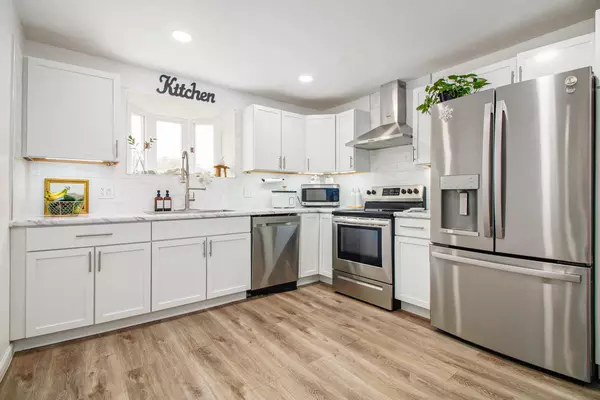 Grand Rapids, MI 49548,4463 Pinehurst SW Avenue