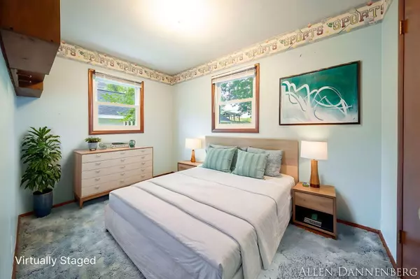 Zeeland, MI 49464,1818 104th Avenue