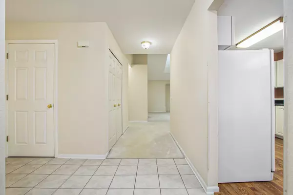 Marshall, MI 49068,125 Chauncey Court