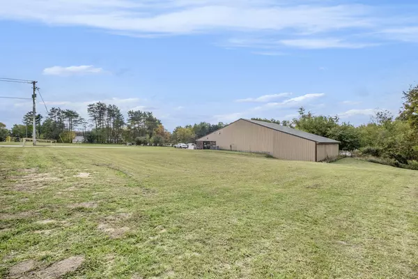 Newaygo, MI 49337,7887 Elm Avenue