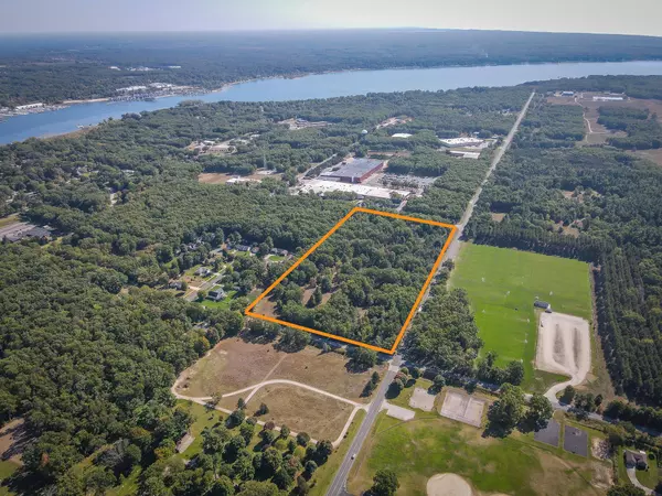 Montague, MI 49437,V/L Whitbeck Road