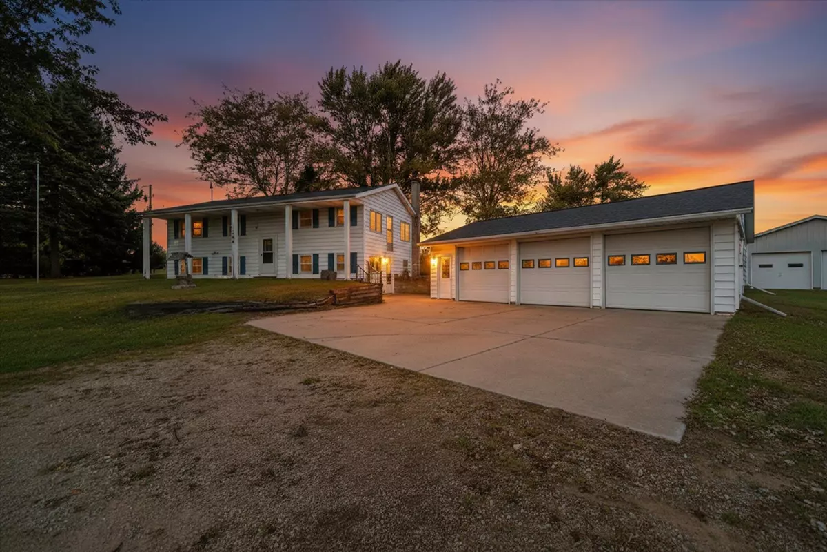 Leslie, MI 49251,1140 Covert Road