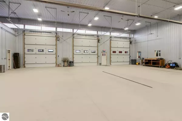 Manistee, MI 49660,480 E Parkdale Avenue