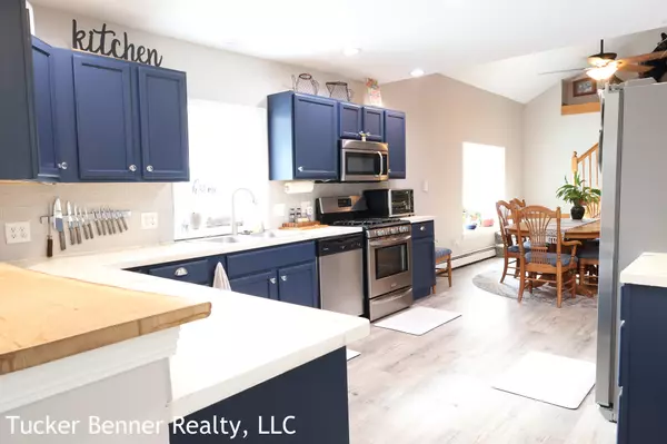 Muskegon, MI 49444,3222 George Street