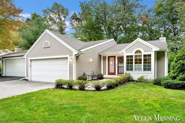 4235 Valley Side NE Drive, Grand Rapids, MI 49525