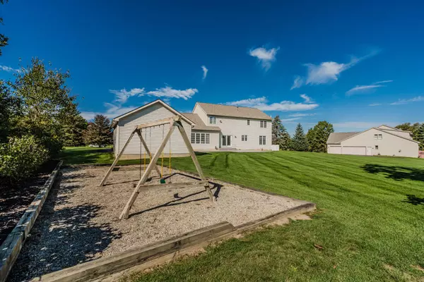 Saline, MI 48176,9145 Yorkshire Drive