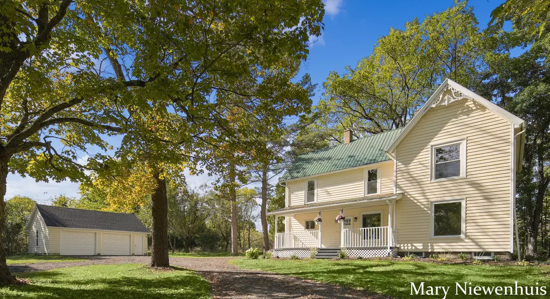 10652 Nugent NE Avenue, Rockford, MI 49341