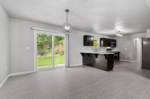 Galesburg, MI 49053,147 Station Hill Street