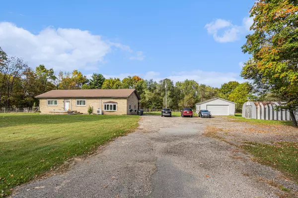 Vicksburg, MI 49097,3908 E Y Avenue