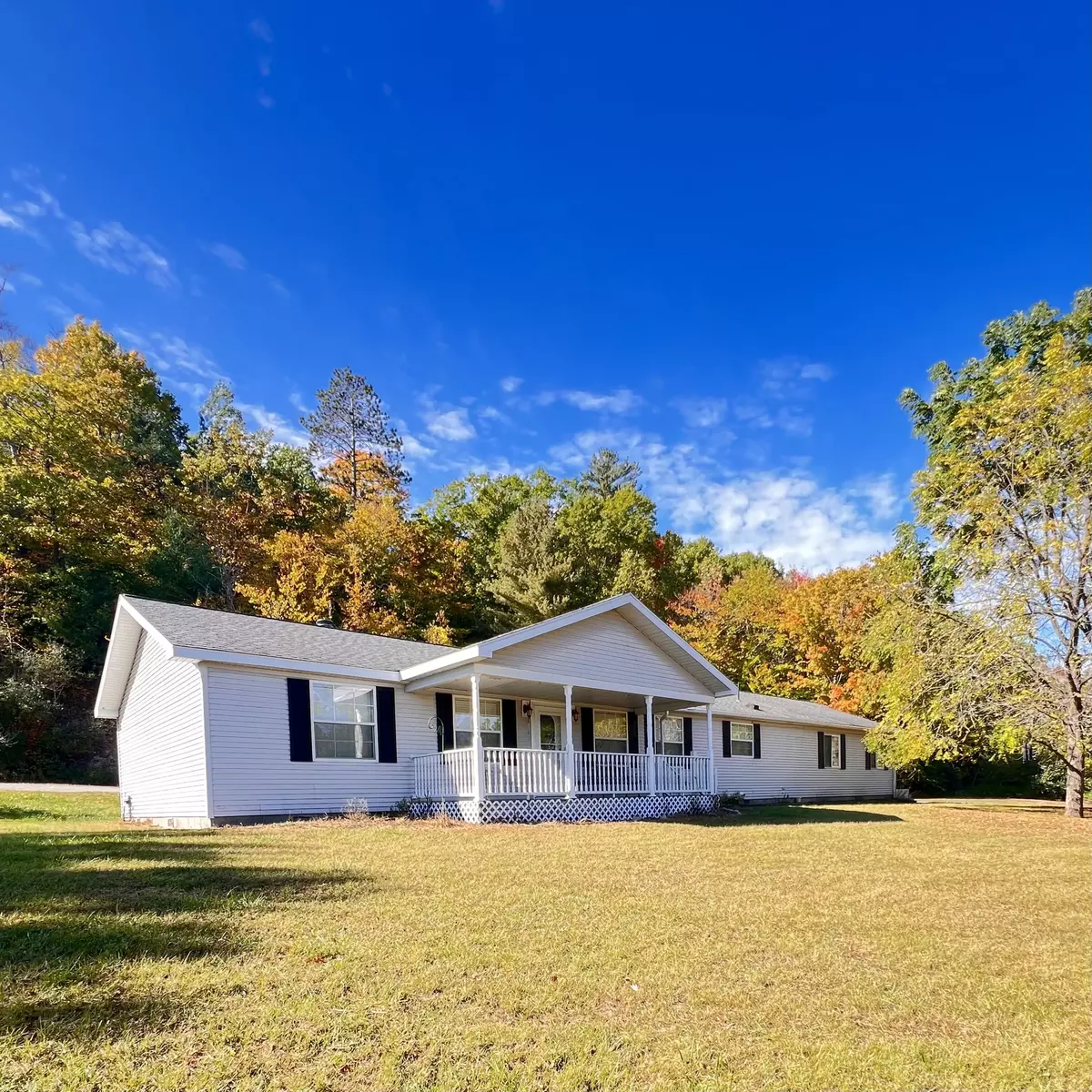 Harrisville, MI 48740,3025 NE Lakeshore Drive