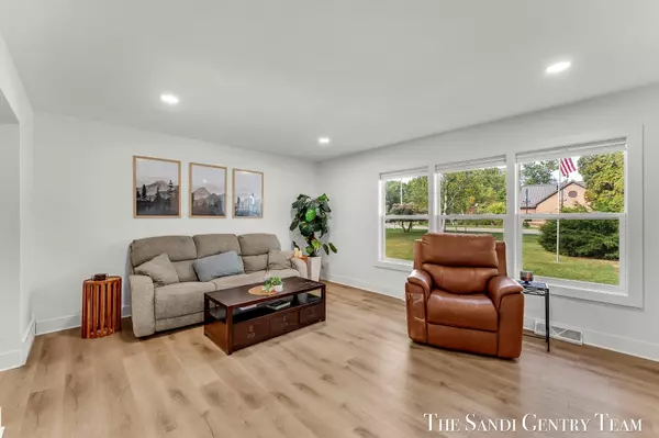 Spring Lake, MI 49456,904 E Savidge Street