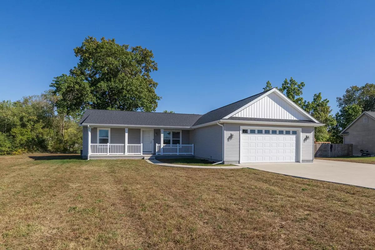 Constantine, MI 49042,135 Jeremy Street