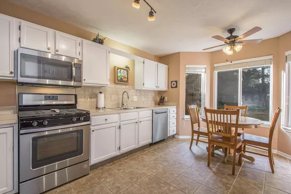 Grand Rapids, MI 49512,3934 Old Elm SE Drive