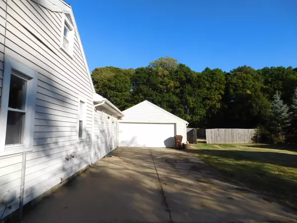 Lansing, MI 48917,405 Stoner Road