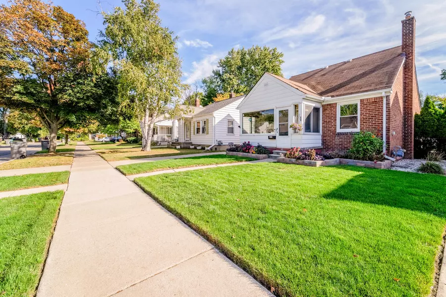 2839 Vassar Street, Dearborn, MI 48124