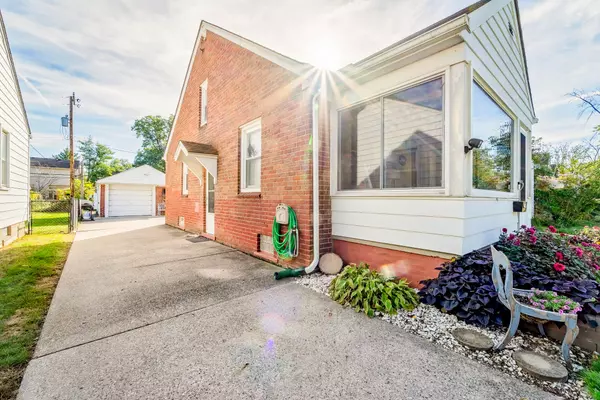 Dearborn, MI 48124,2839 Vassar Street