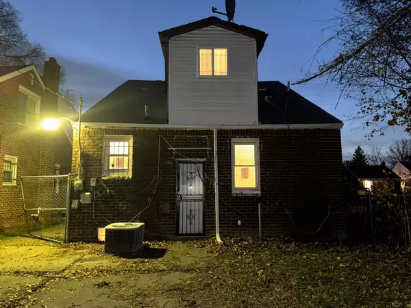 Detroit, MI 48228,11704 Greenview Avenue