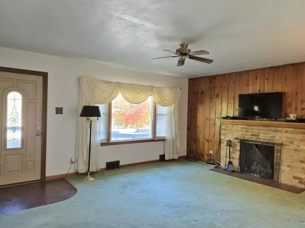 Hillsdale, MI 49242,172 S Manning Street