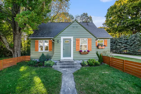620 S 160th Avenue, Holland, MI 49423