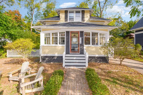 Saugatuck, MI 49453,234 Francis Street