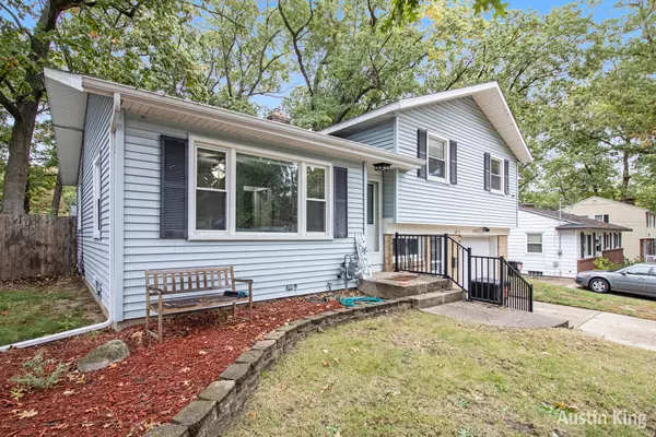 Wyoming, MI 49509,1481 Southlawn SW Drive