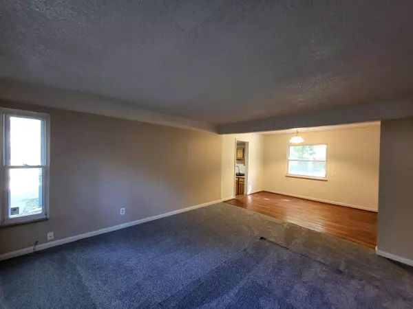 Southfield, MI 48075,21145 Frazer Avenue