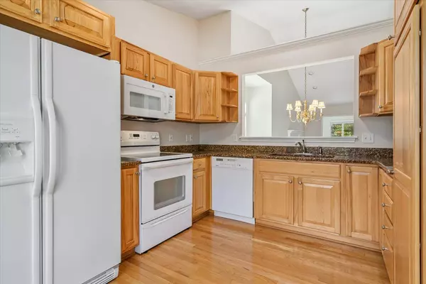 Kalamazoo, MI 49009,1720 Linden Trail