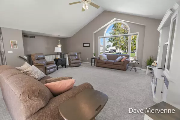 Jenison, MI 49428,2508 WillowRidge Drive
