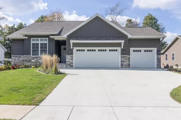 10694 Chancellor Street, Portage, MI 49002