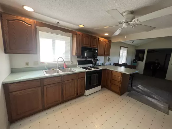 Coldwater, MI 49036,131 E Chicago Road