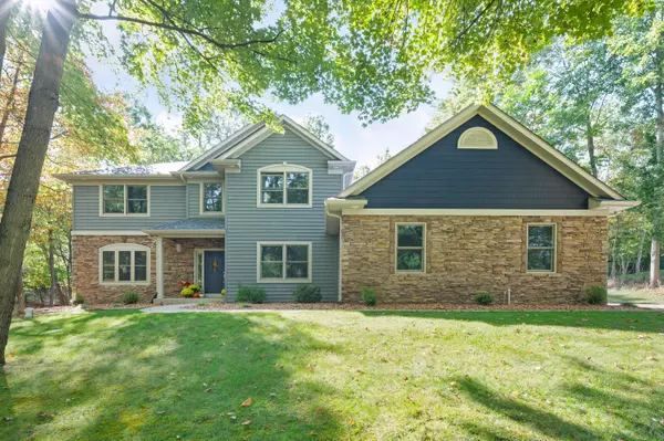 1560 Stonecreek Drive, Niles, MI 49120