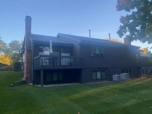 Grand Rapids, MI 49525,3428 NE Eagle Ridge NE Court