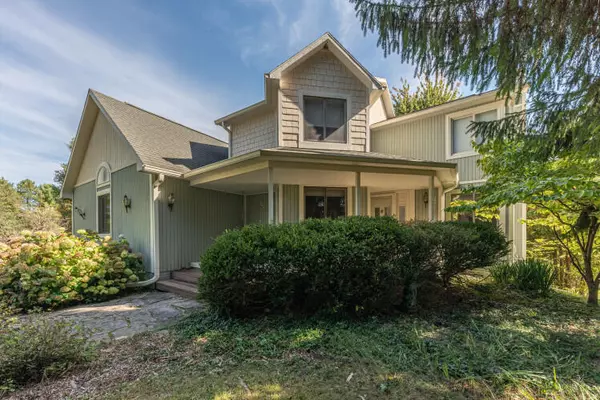 Ann Arbor, MI 48105,2875 Trailwood Lane