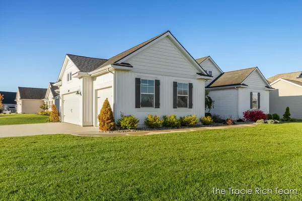 Rockford, MI 49341,6741 Woodhills NE Drive