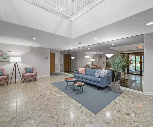 Ann Arbor, MI 48105,3000 Glazier Way #210