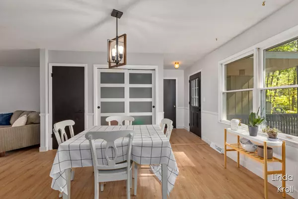 Grand Haven, MI 49417,16171 Comstock Street