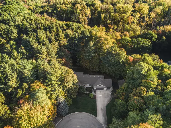 Grandville, MI 49418,4510 James SW Drive