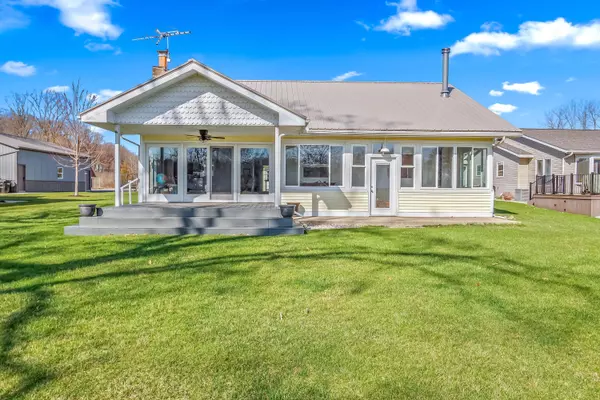 1049 Kope Kon Road, Coldwater, MI 49036