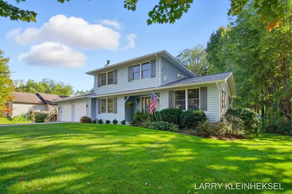 Holland, MI 49424,15848 Fendt Farm Drive