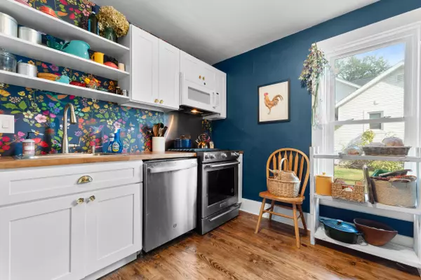 Hillsdale, MI 49242,58 Howder Street