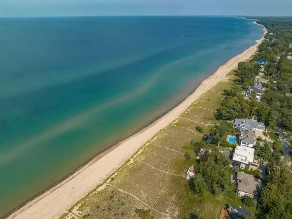 New Buffalo, MI 49117,11869 Marquette Drive