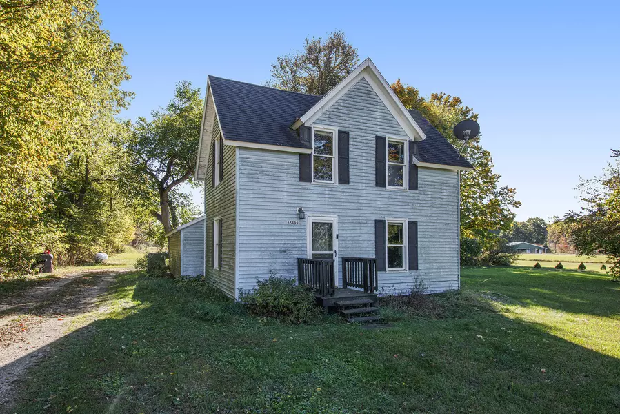 35499 Co Rd 358, Paw Paw, MI 49079