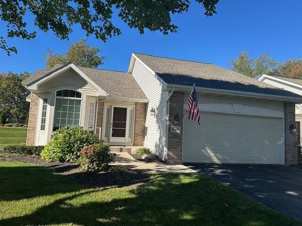 260 Round Hill Road, Kalamazoo, MI 49009