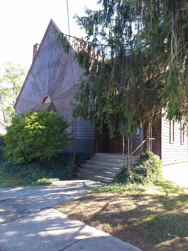 Hudsonville, MI 49426,3126 Van Buren Street