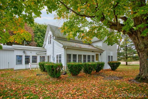 1579 64th Street, Fennville, MI 49408