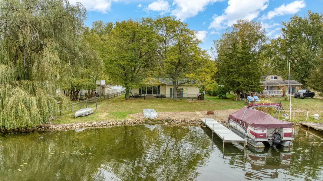 3870 Rus Dic Drive, Reading, MI 49274